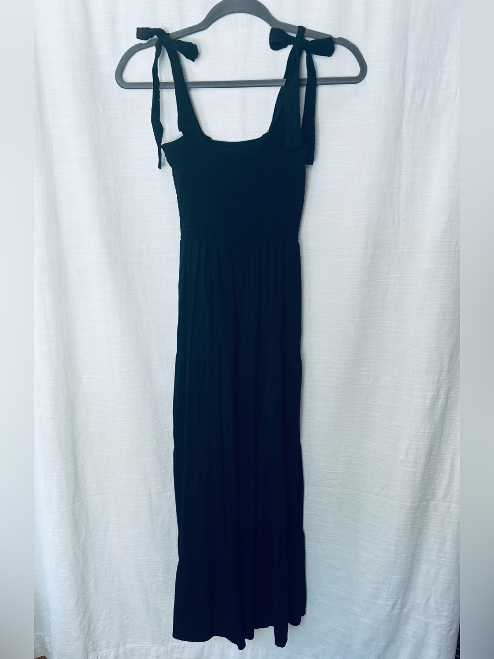 Black Tie-Shoulder Smocked Maxi Dress - Women coquette girl  Resortwear vacation